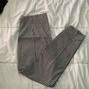 *SOLD ON MERC* NWOT checkered ankle pants
